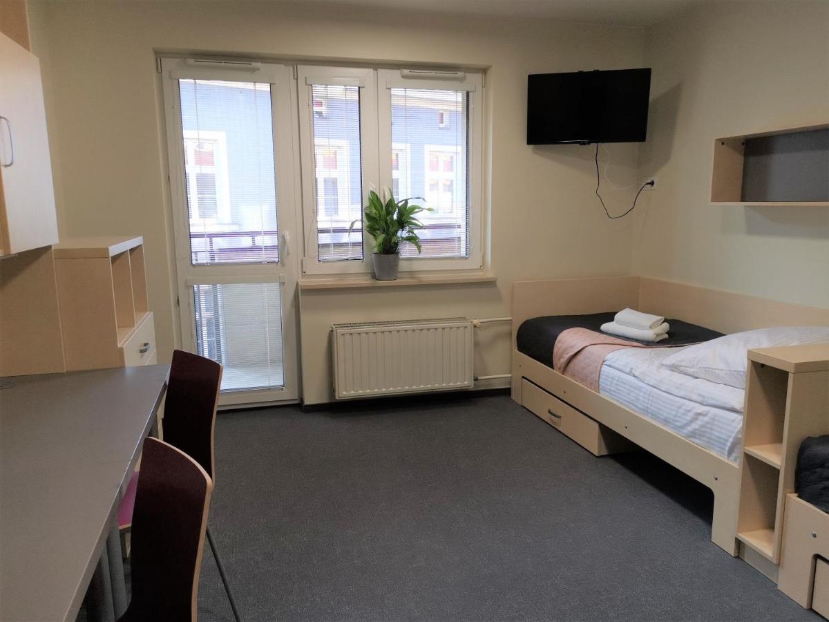 Dom Studencki Zaulek Hostel Krakow Bagian luar foto