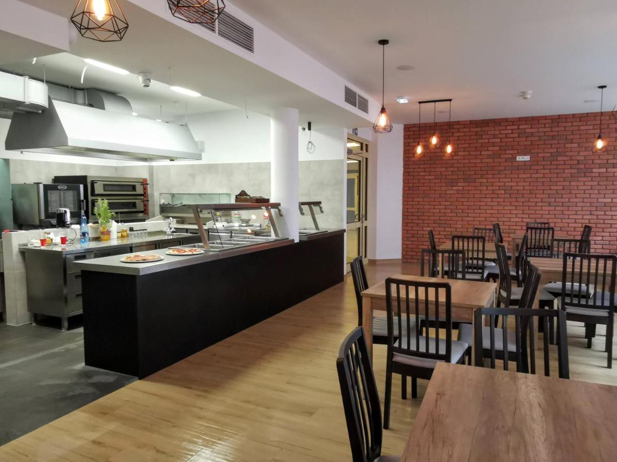 Dom Studencki Zaulek Hostel Krakow Bagian luar foto
